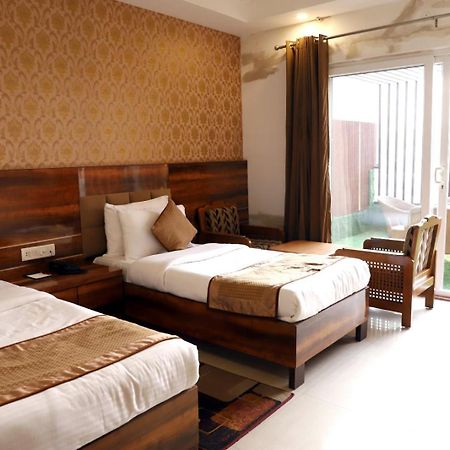Airport Hotel Nowe Delhi Zewnętrze zdjęcie