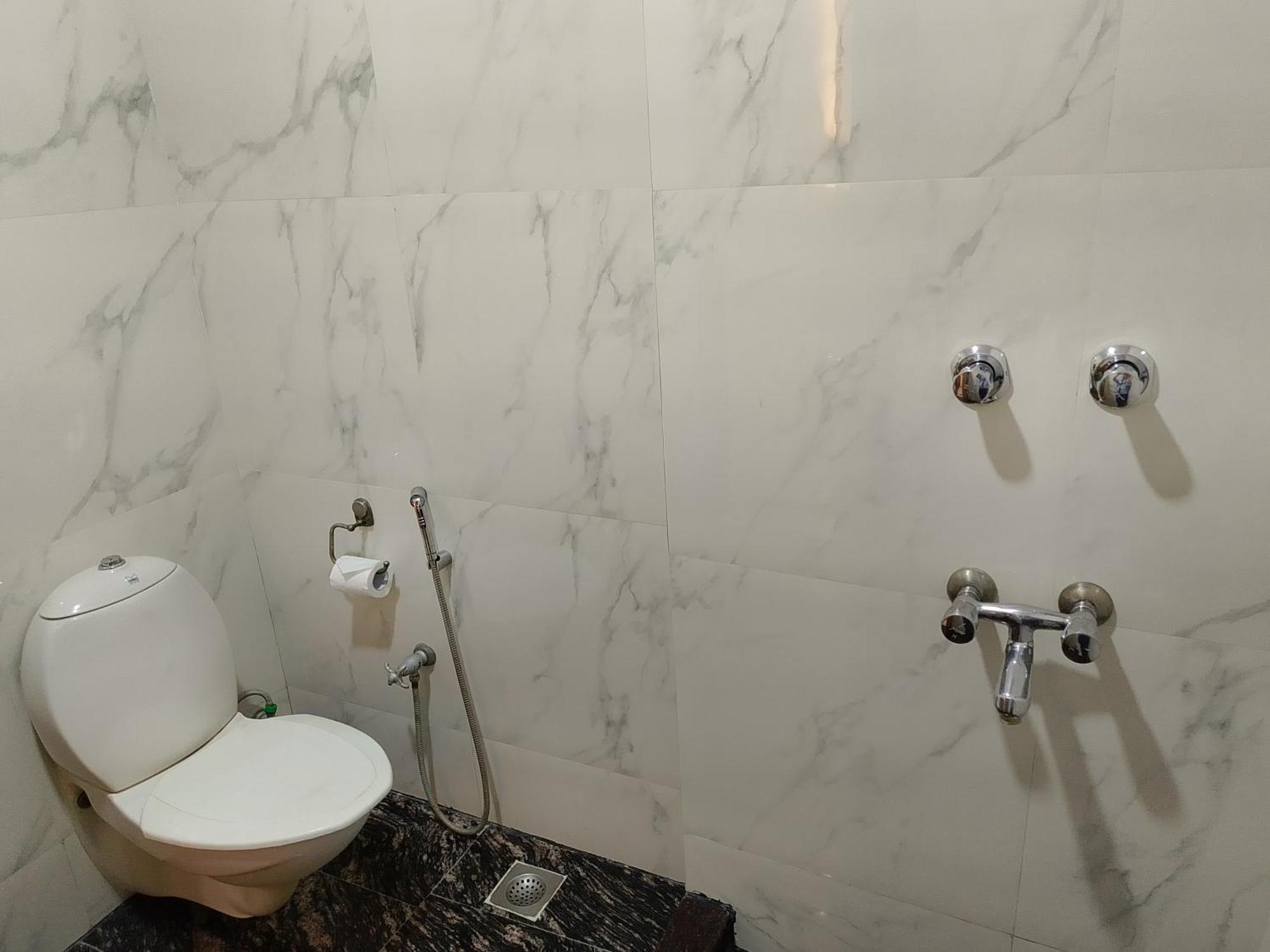 Airport Hotel Nowe Delhi Zewnętrze zdjęcie